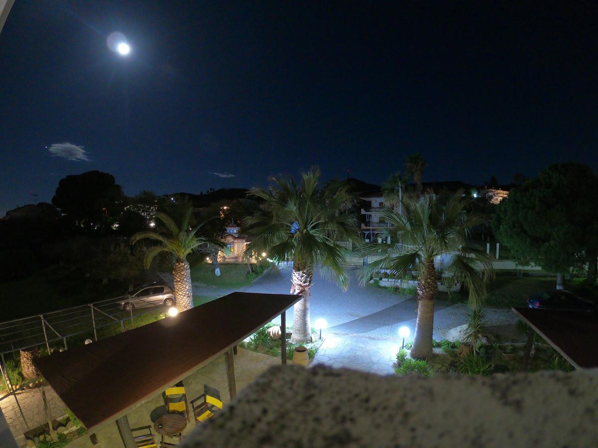 Kopsis Beach Hotel เปฟโกโฮรี ภายนอก รูปภาพ