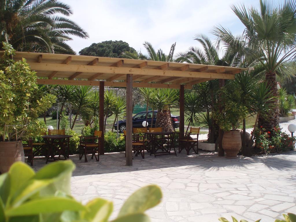 Kopsis Beach Hotel เปฟโกโฮรี ภายนอก รูปภาพ